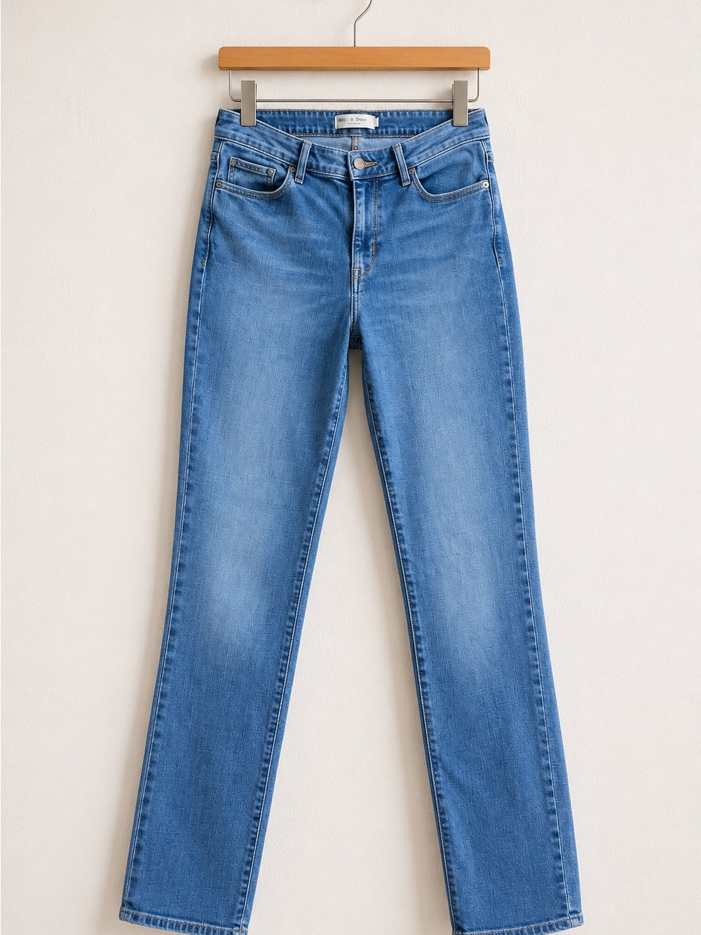 Levi’s 312 Shaping Mid Rise Skinny Jeans Size 12 Light Wash Stretch Denim